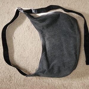 Medium denim Baggu crescent